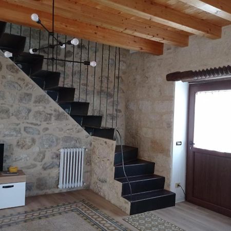Casa Vacanze Borgo Gulini Da Anna Петралия-Сопрана Экстерьер фото